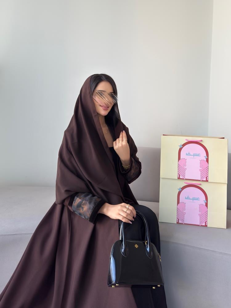 كريب لمار بني مع تدخلات الجاكار البني مع شريطه مخمل ، بليزر رسمي غير مبطن مع كتافيات مخفيه