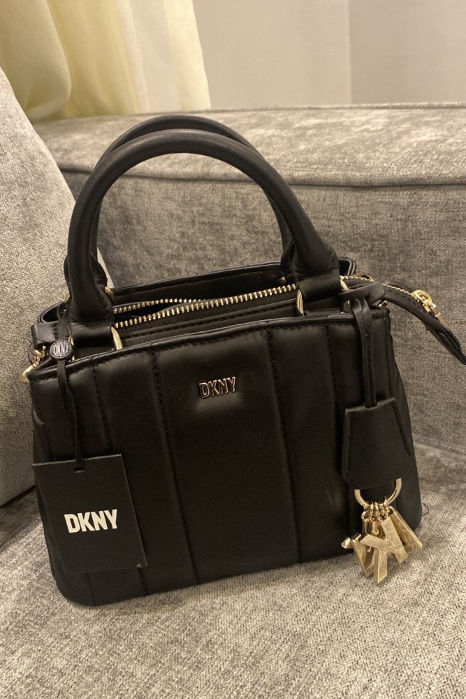 DKNY