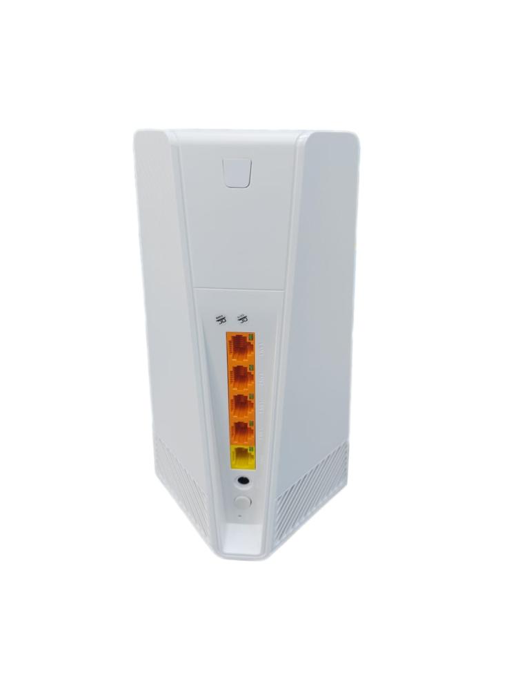 موزع TOTOLINK X30 AX3000 من STC. اللون أبيض