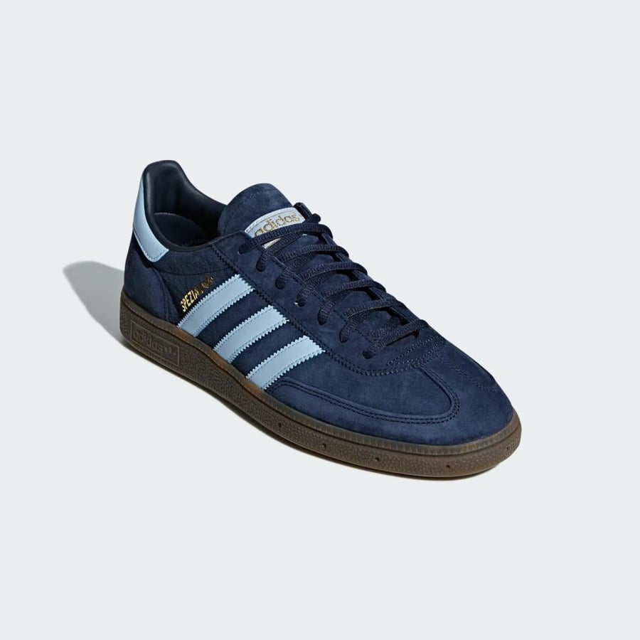 اديداس spezial