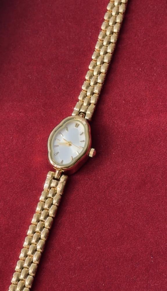 Cloud Gold Watch