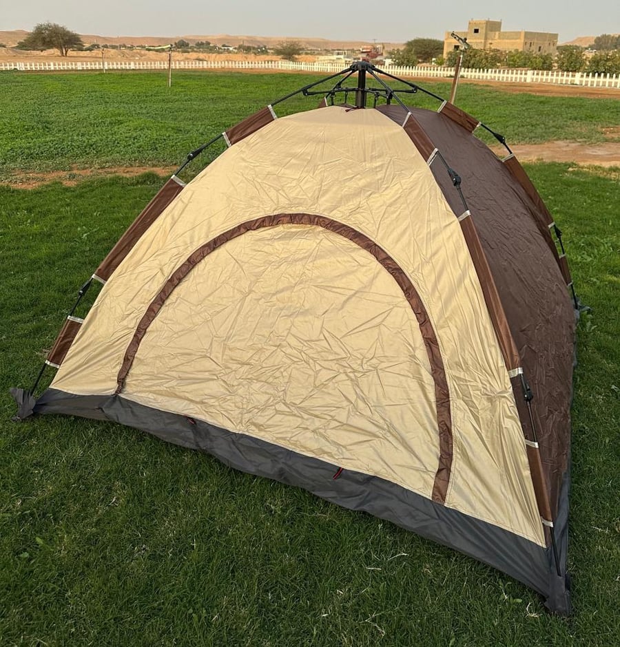 الخيمه العجيبه