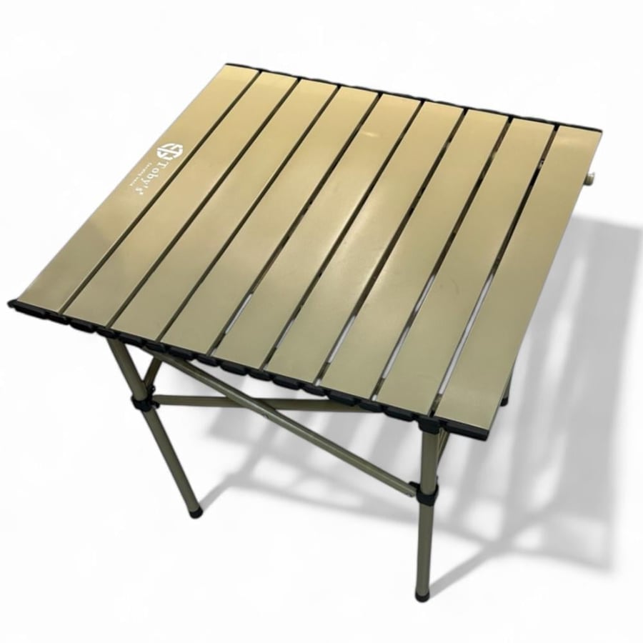 طاوله المنيوم مربعه 60*60