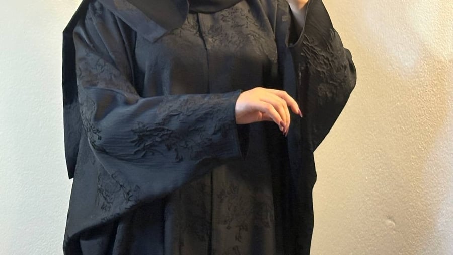 Luxury black jacquard abaya