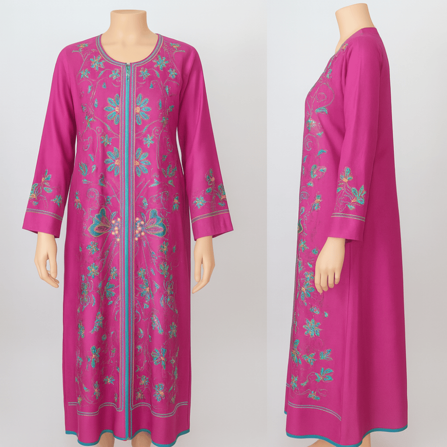 جلابية شرقية طويلة مطرزة بنقوش أنثوية