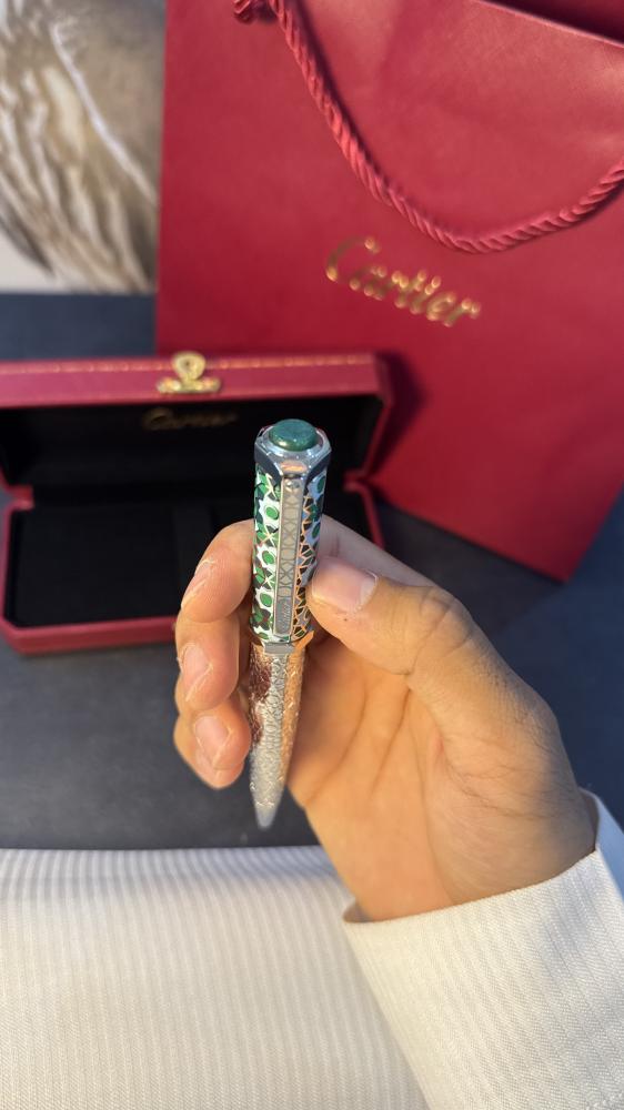 قلم كارتير اخضر مشجر
