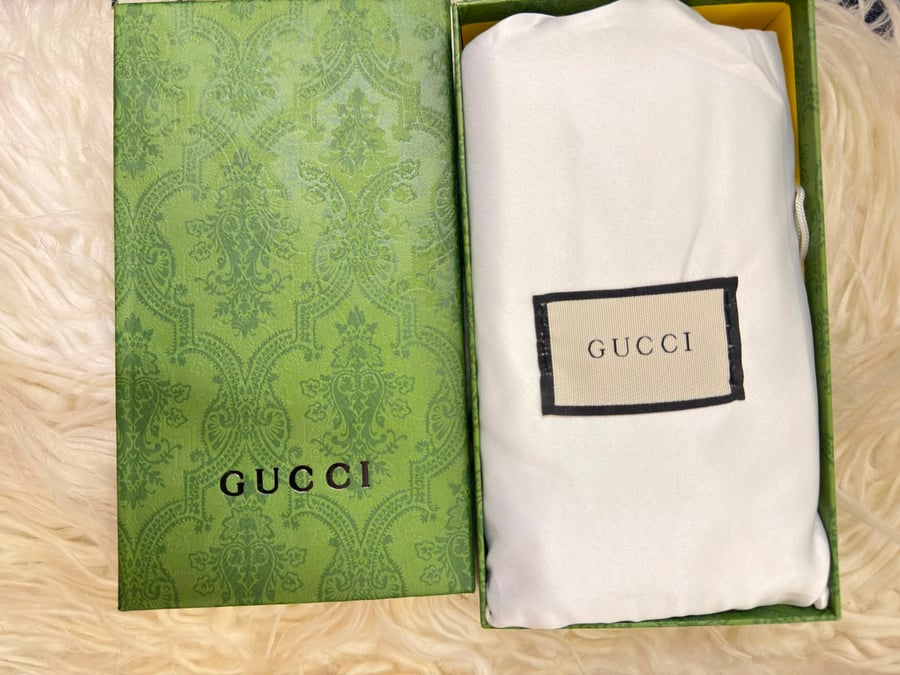GUCCI