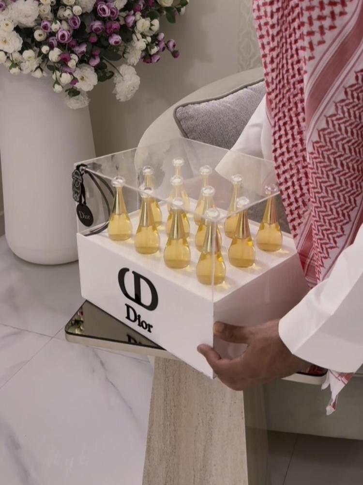 توزيعات ديور جادور 12حبه D2