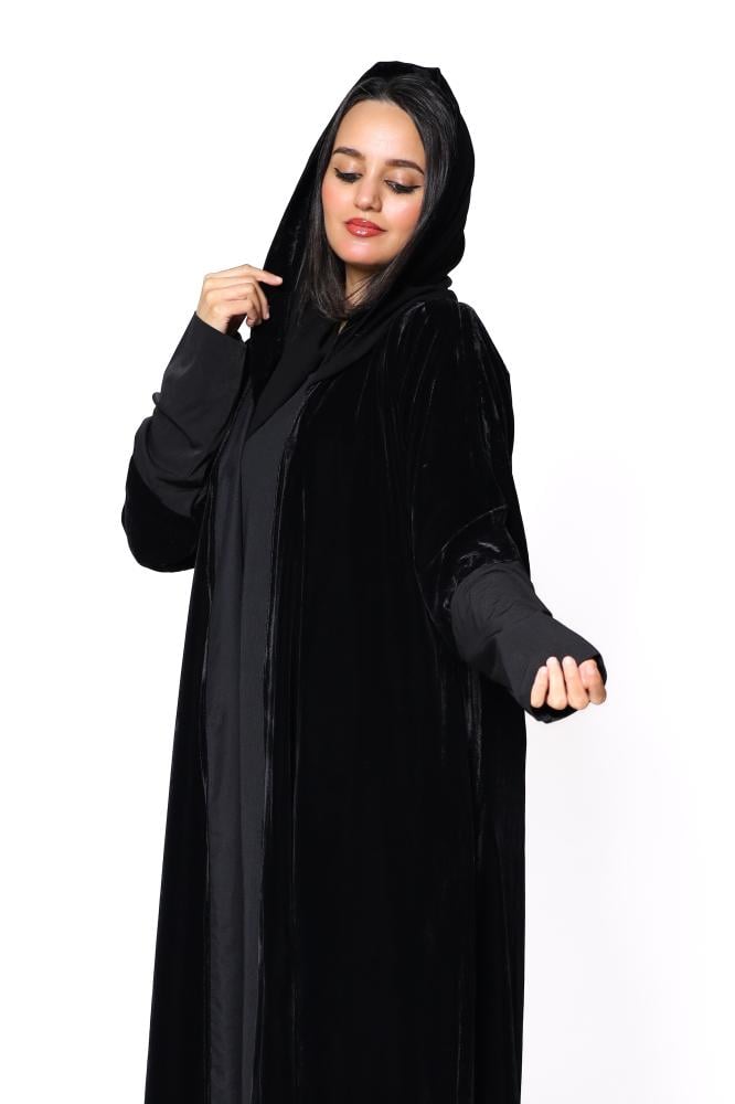 عباية فله مخمل سوداء فاخرة نص كلوش شتوية