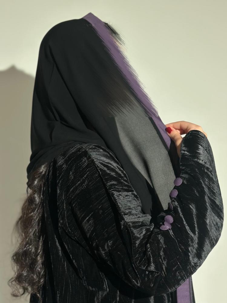 عباية قطعتين أريام مخمل مكسر وندي بلسيه نص كلوش