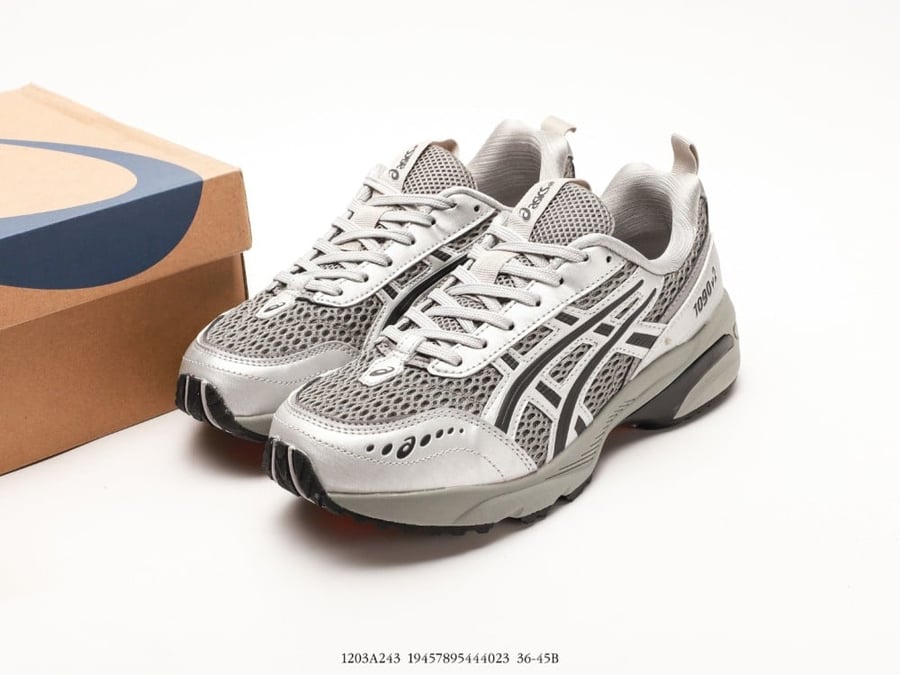 Asics GEL-1090