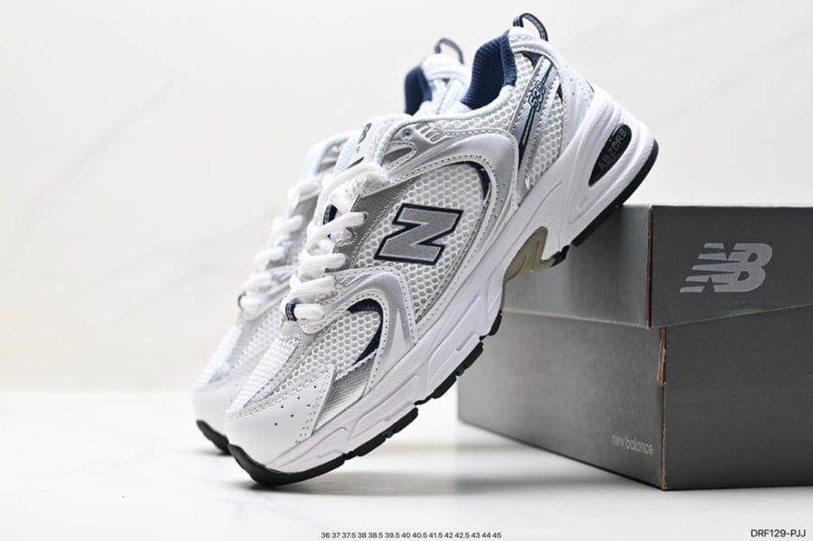 New Balance 530