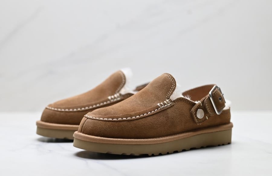 UGG Women's Goldenstar Evelina Clog