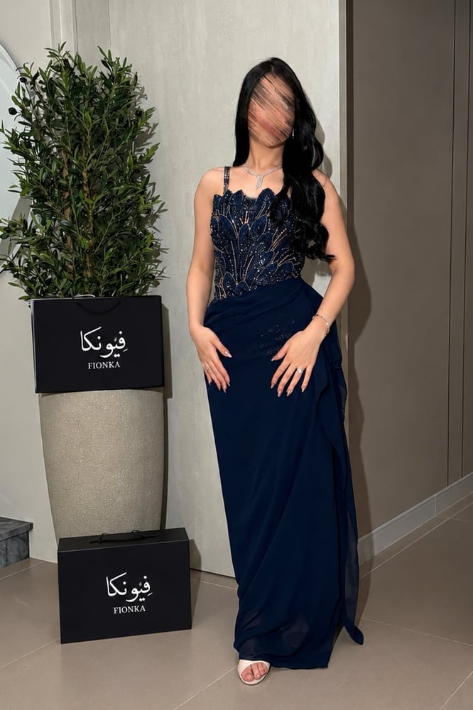 فستان مريلا