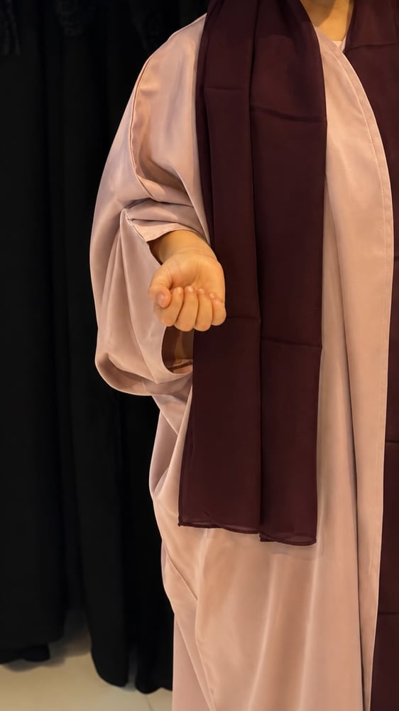 بشت