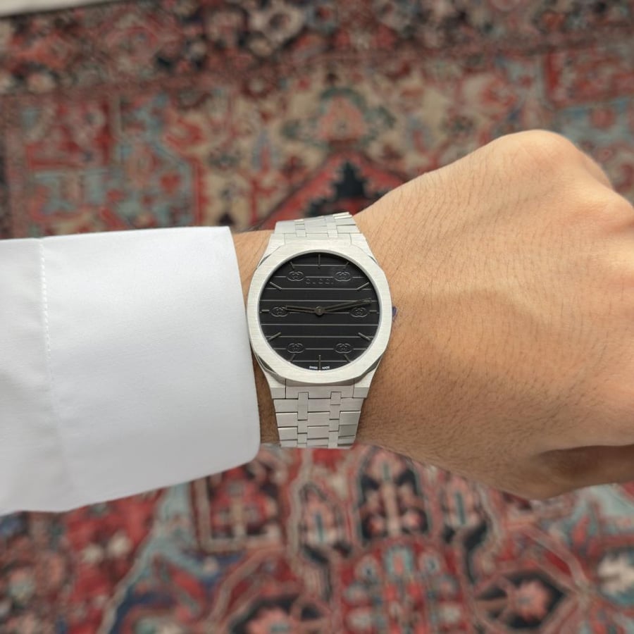 gucci ساعة