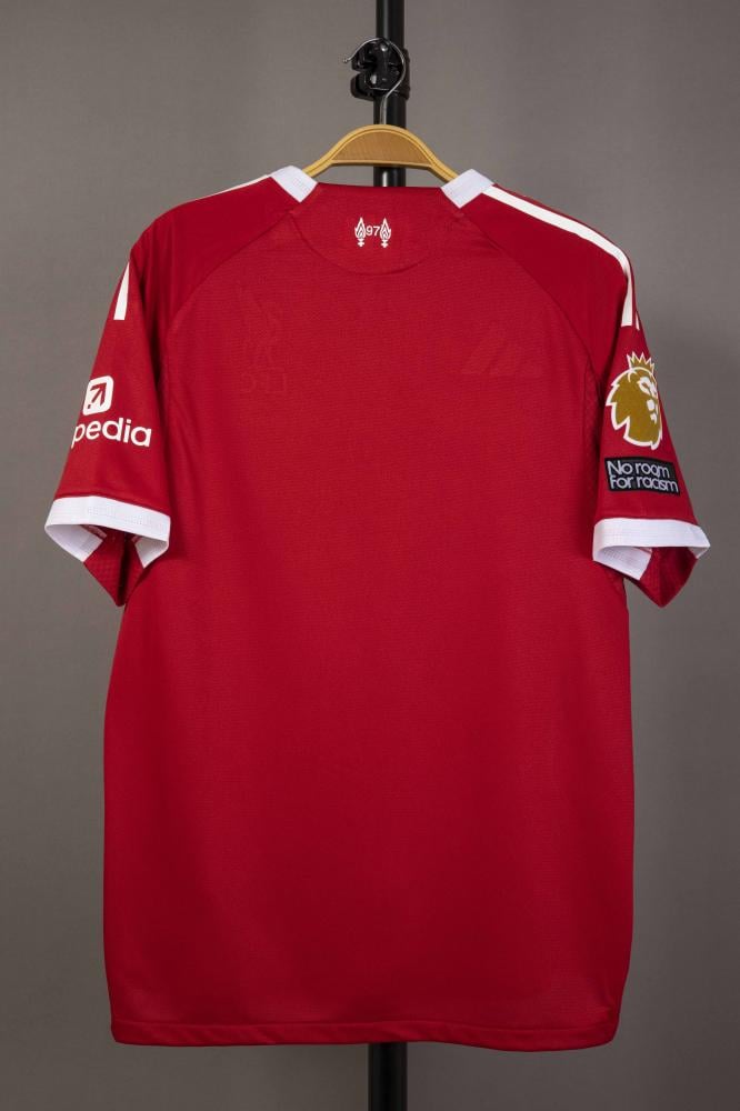 Liverpool main kit 25/26