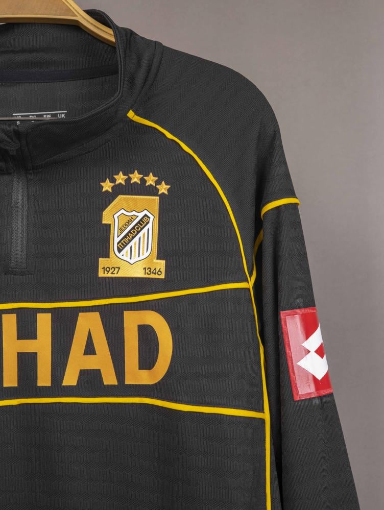 طقم تمارين الاتحاد الكلاسيك