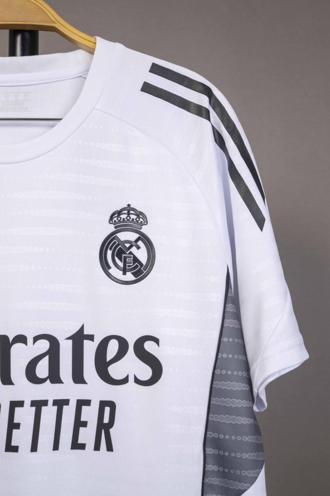 طقم تمارين ريال مدريد 26/27