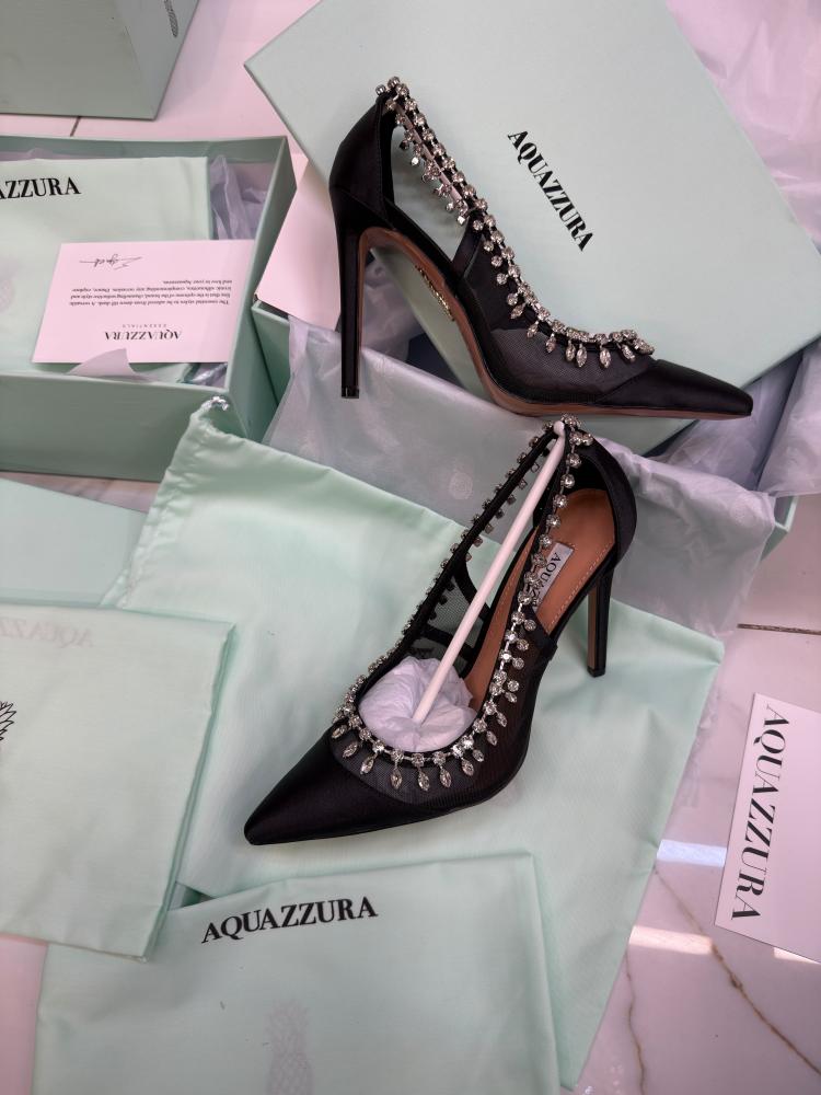 AQUAZZURA