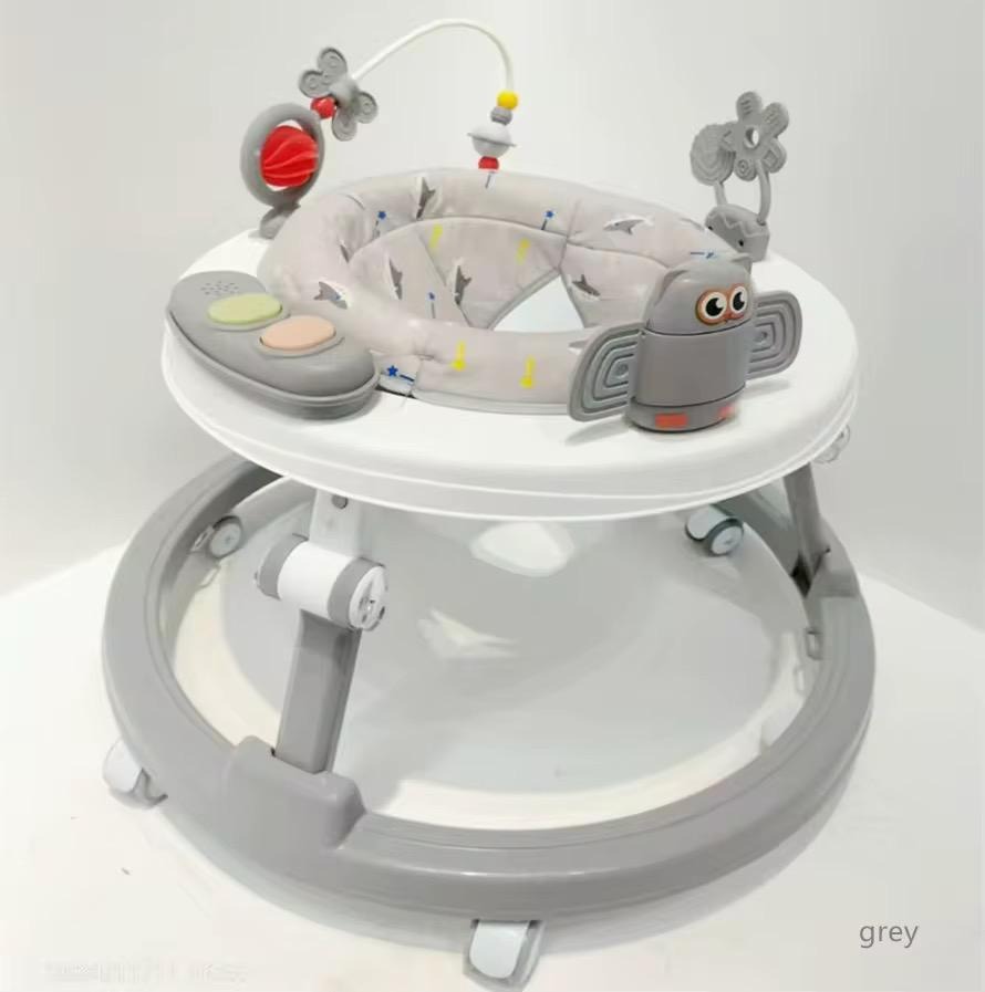 Foldable and storable, ideal for daily use at home or the nursery