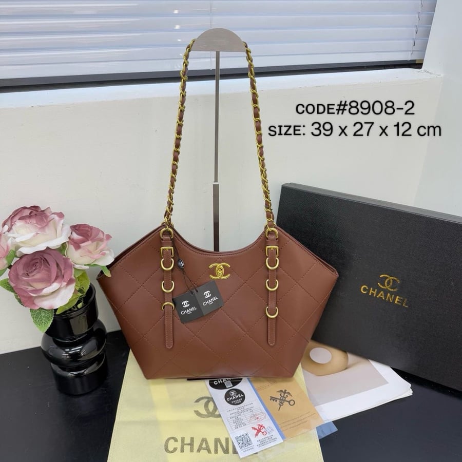 شنطة CHANEL
