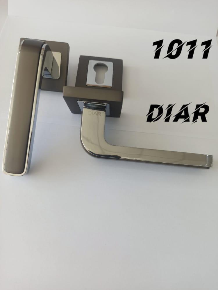 مقبض باب داخلي أنيق