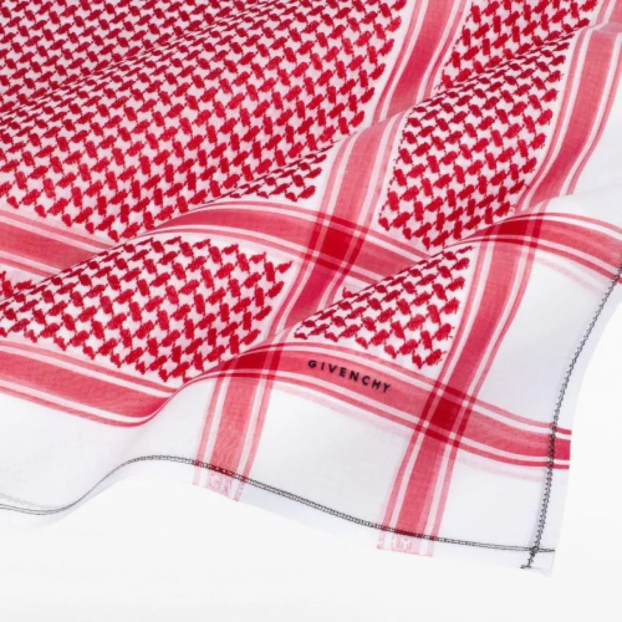 طقم شماغ جيفنشي اصدار خاص قطعتين