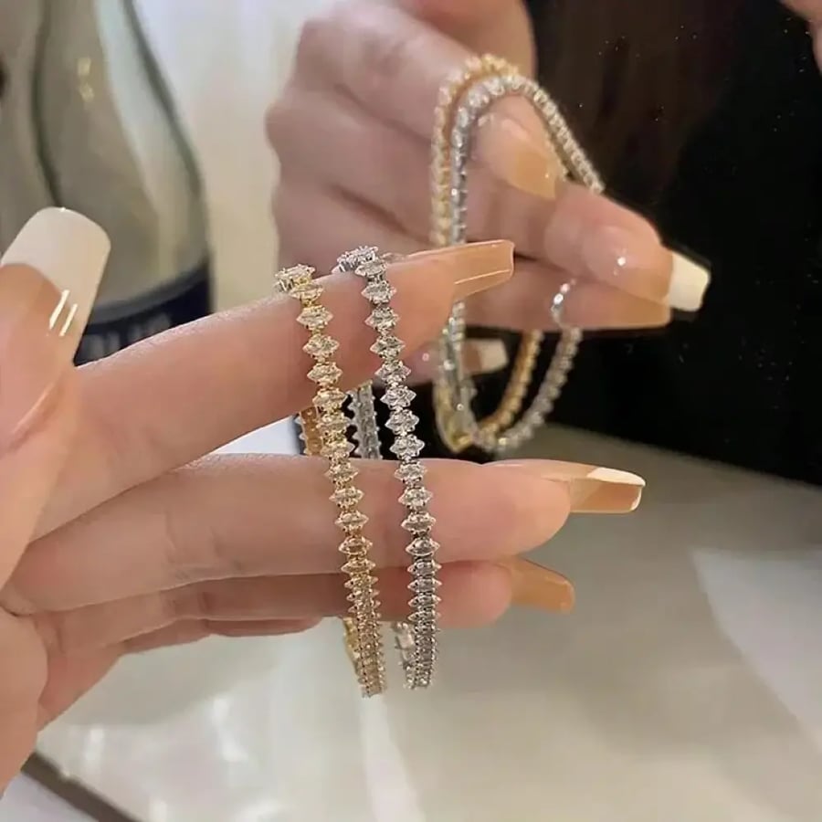 اسوارة حجر الراين ماركيز
