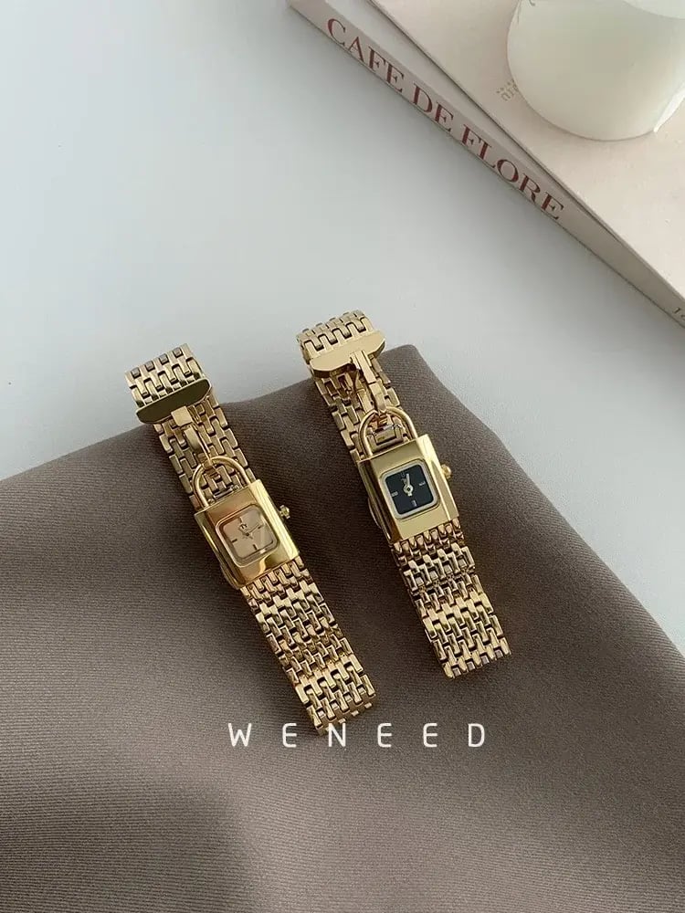 ساعات كلاسيكية للسيدات