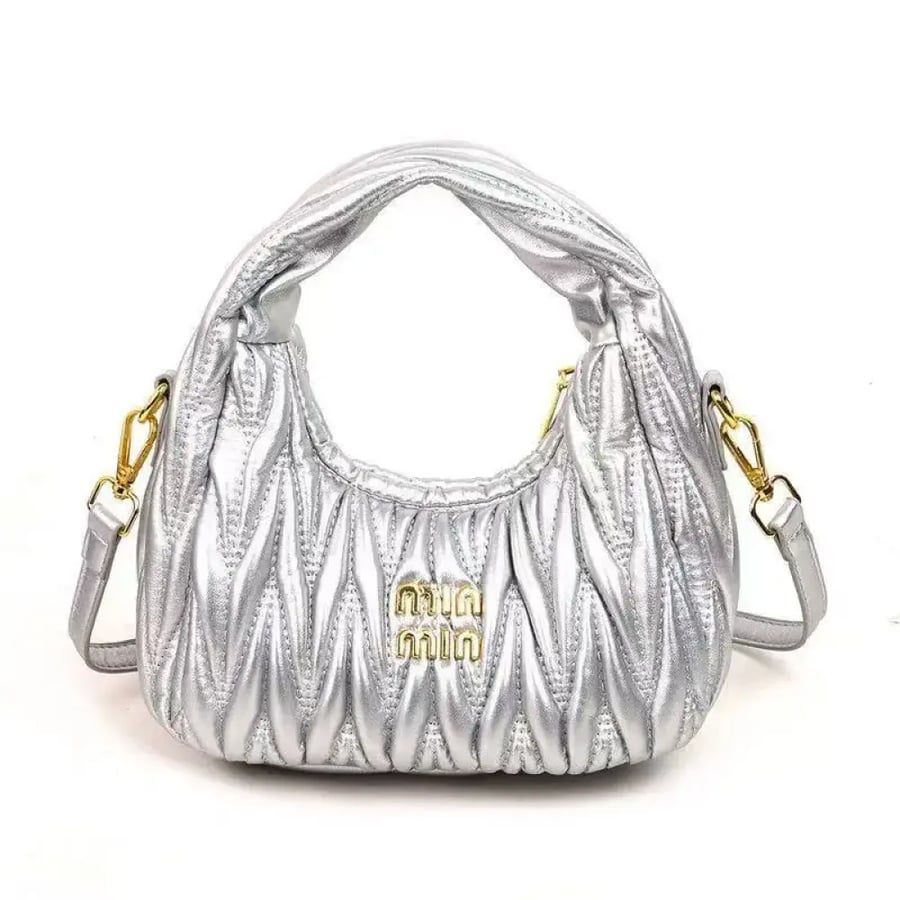 شنطة Miu Miu