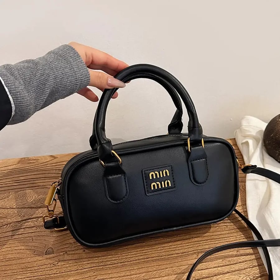 شنطة Miu Miu