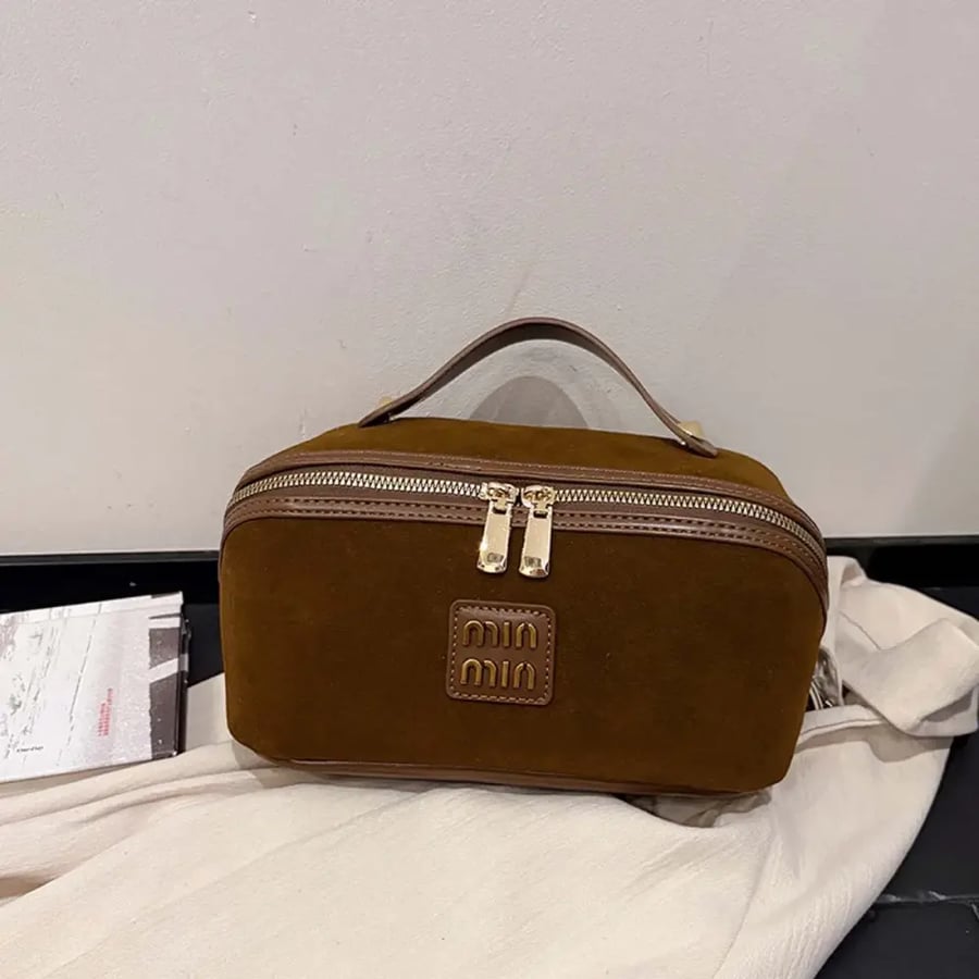 شنطة Miu Miu