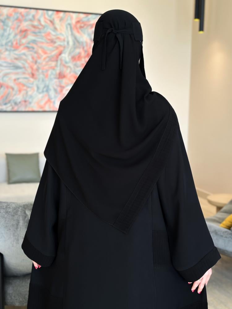 عبايه رقم 121 مع طرحه ونقاب مجاناً