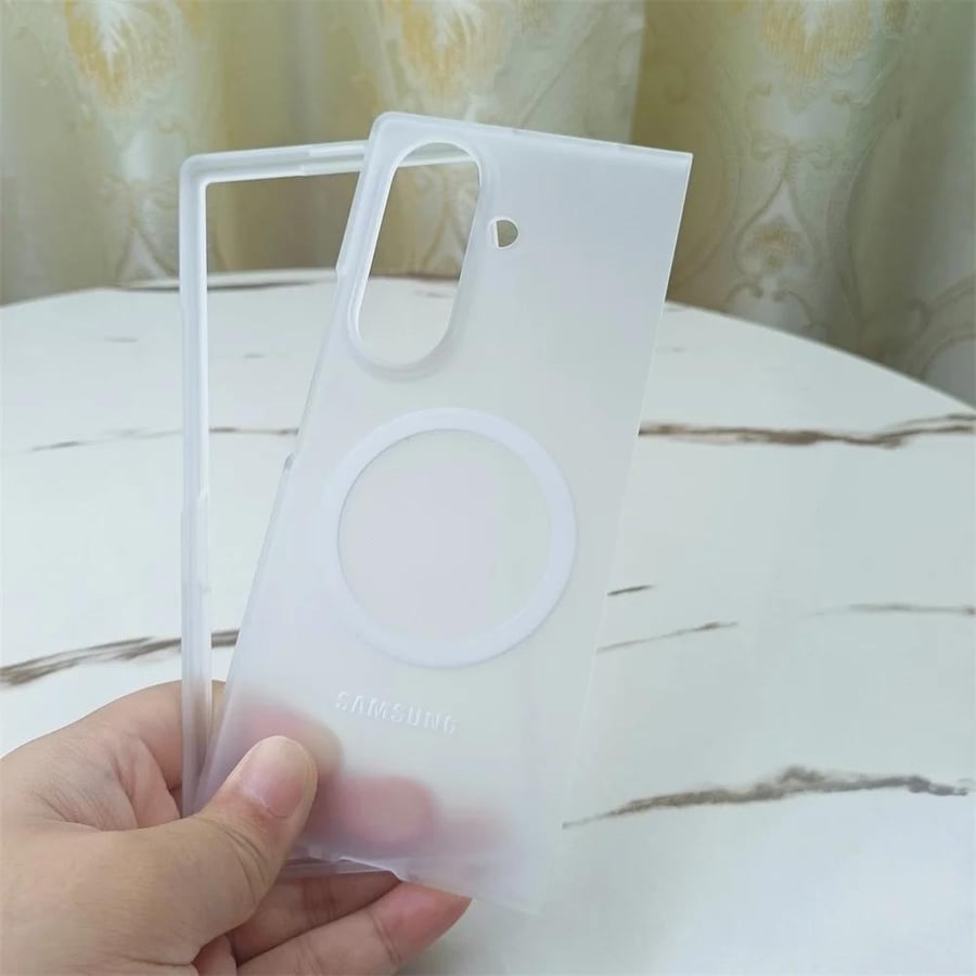 كفر جوال شفاف متوافق مع MagSafe