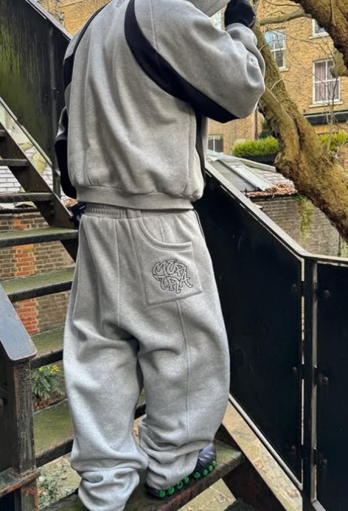Sweat pants