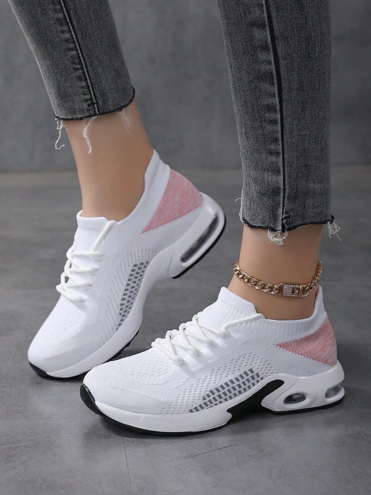 حذاء نسائي