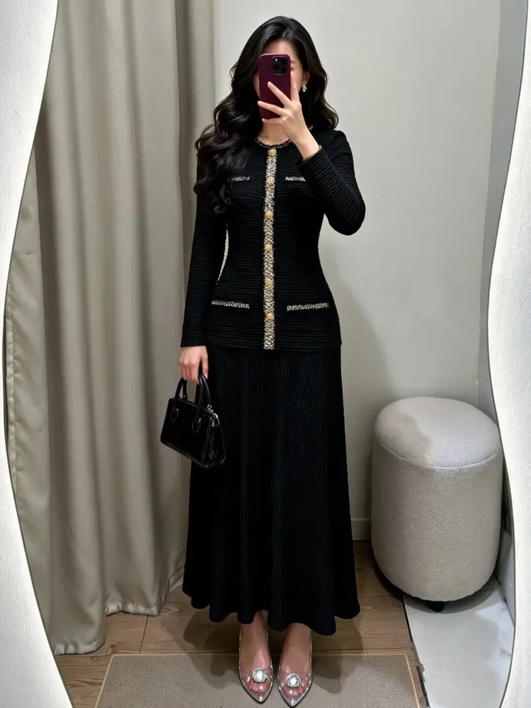 فستان نسائي