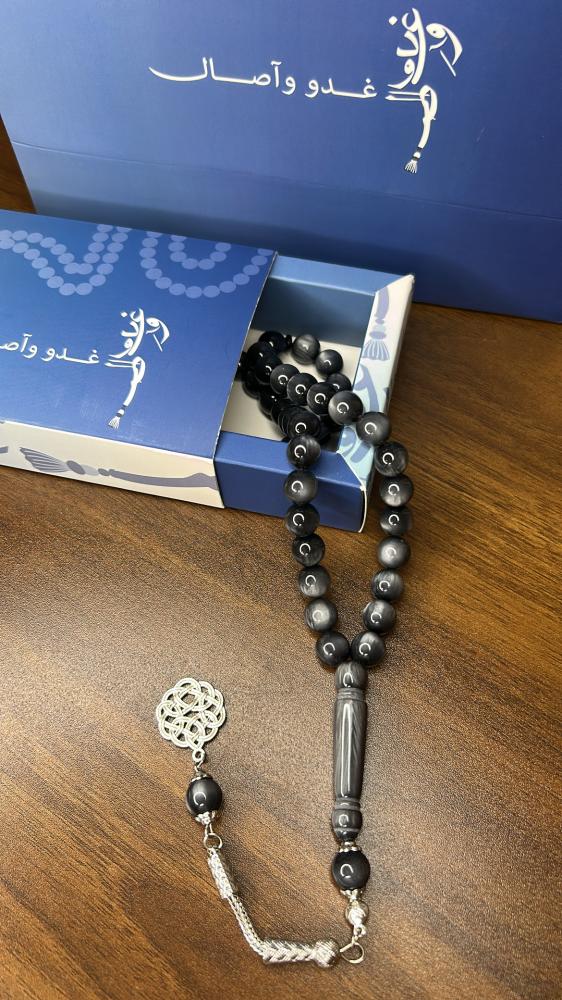 A tasbih with beads