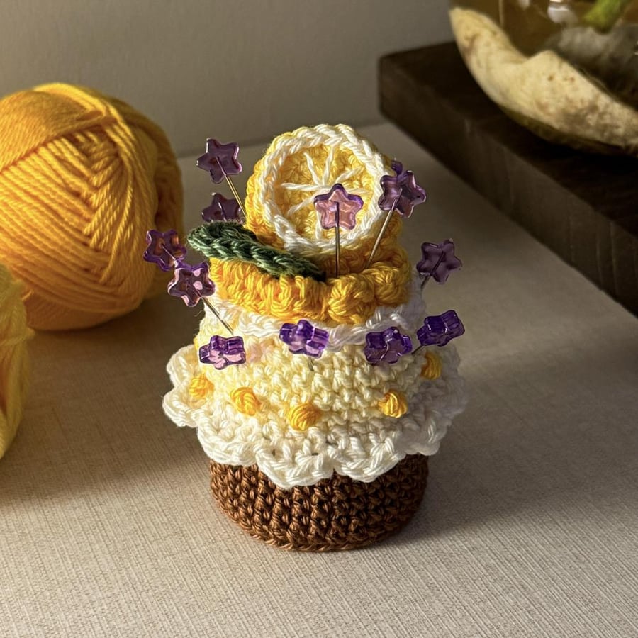 Lemon cupcake