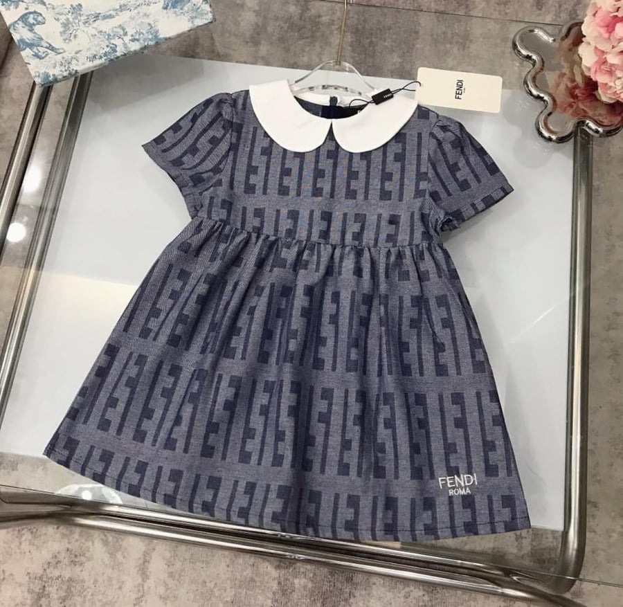 Fendi dress decorated with a white collar