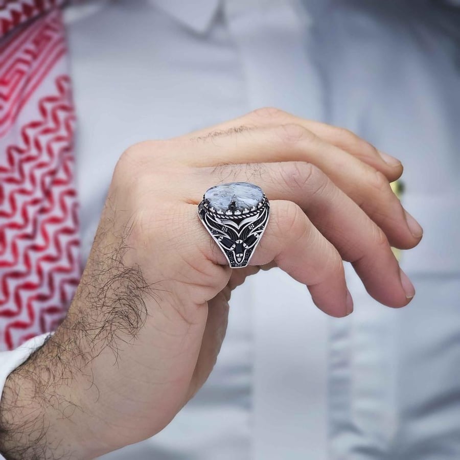 خاتم فضة عقيق يماني مسماري