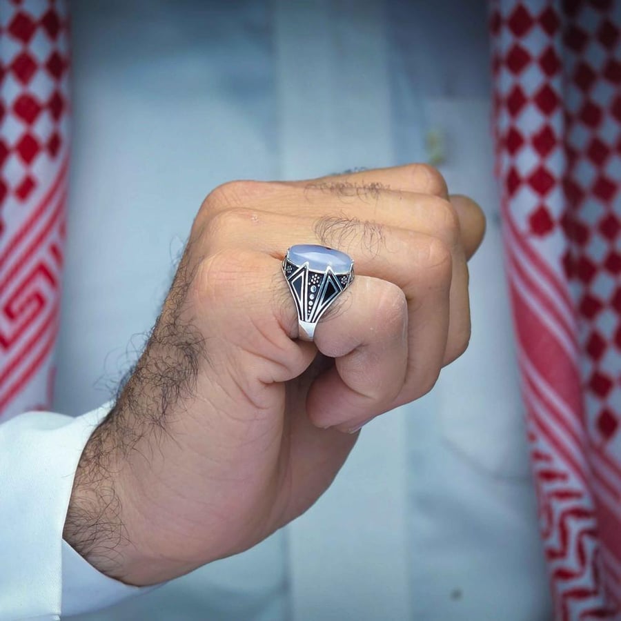 خاتم فضة عقيق يماني مزهر