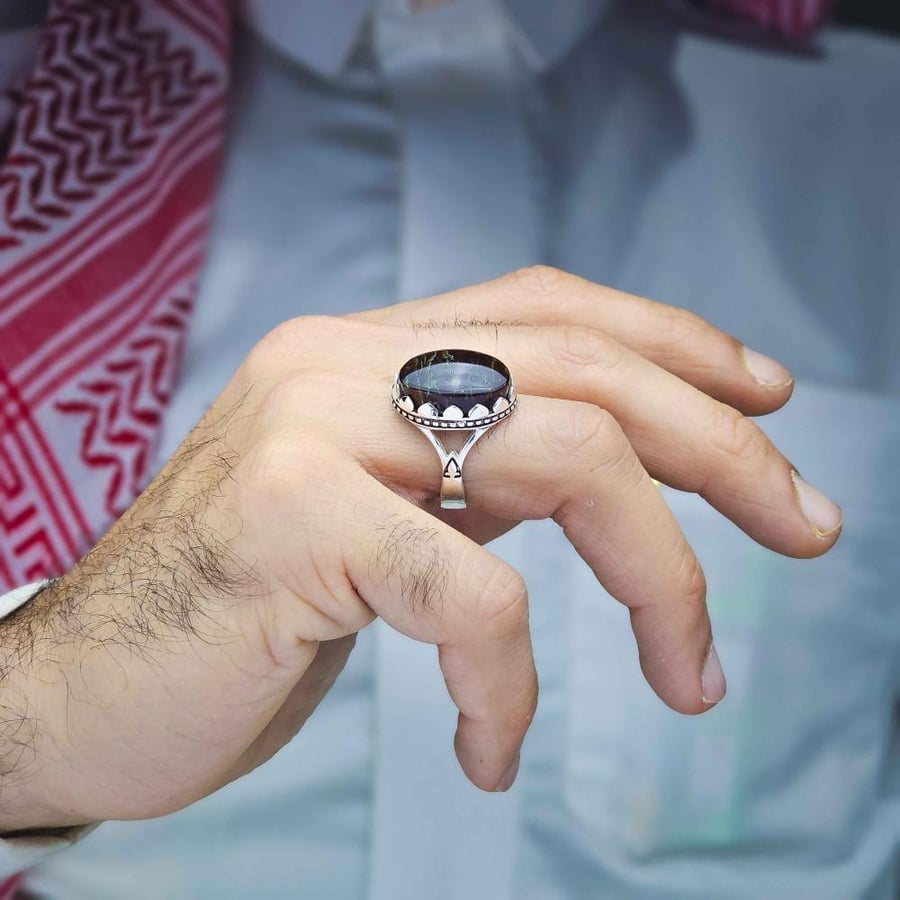 خاتم فضة عقيق يماني نادر
