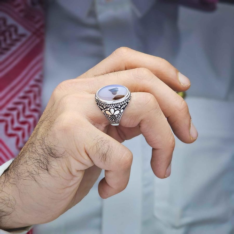 خاتم فضة عقيق يماني مزهر