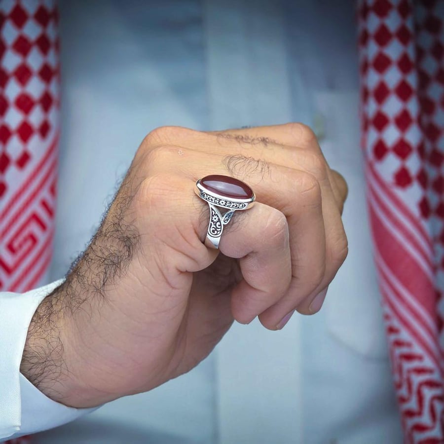 خاتم فضة عقيق يماني كبدي
