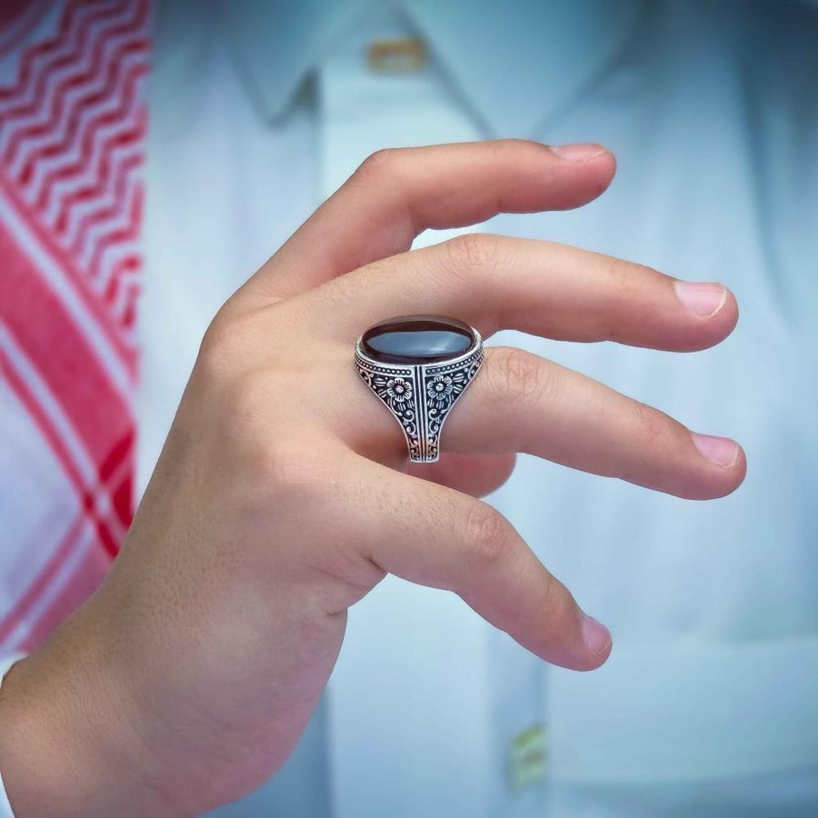 خاتم فضة عقيق يماني كبدي