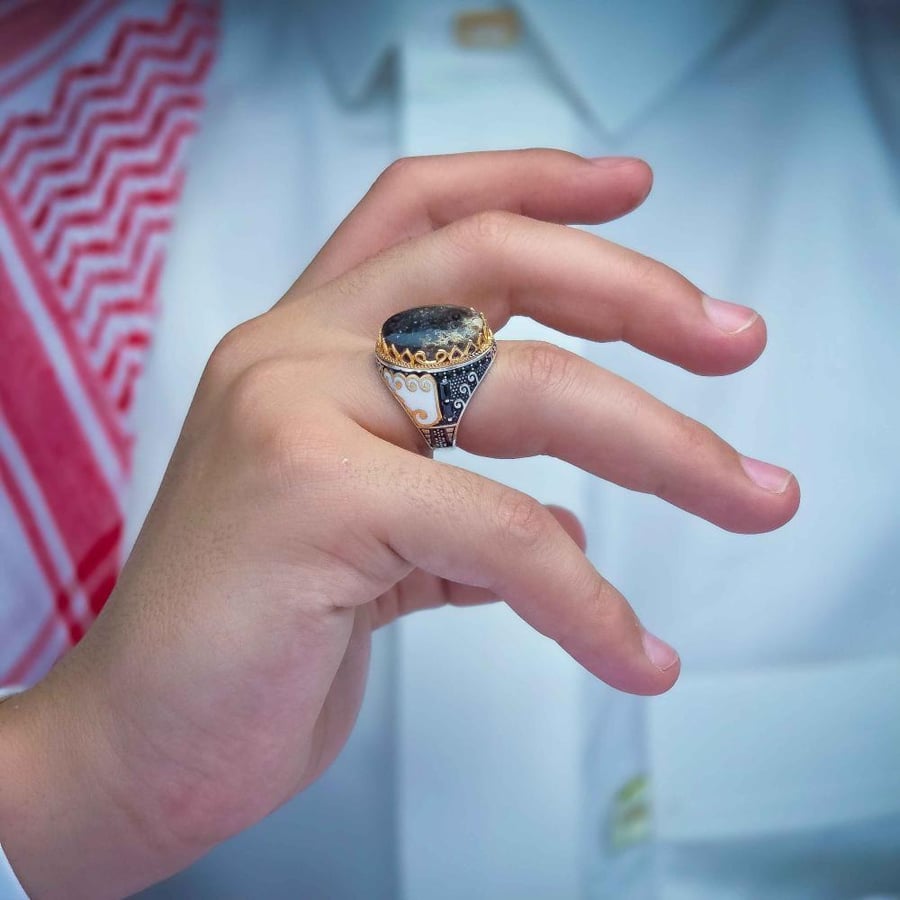 خاتم فضة عقيق يماني مسماري