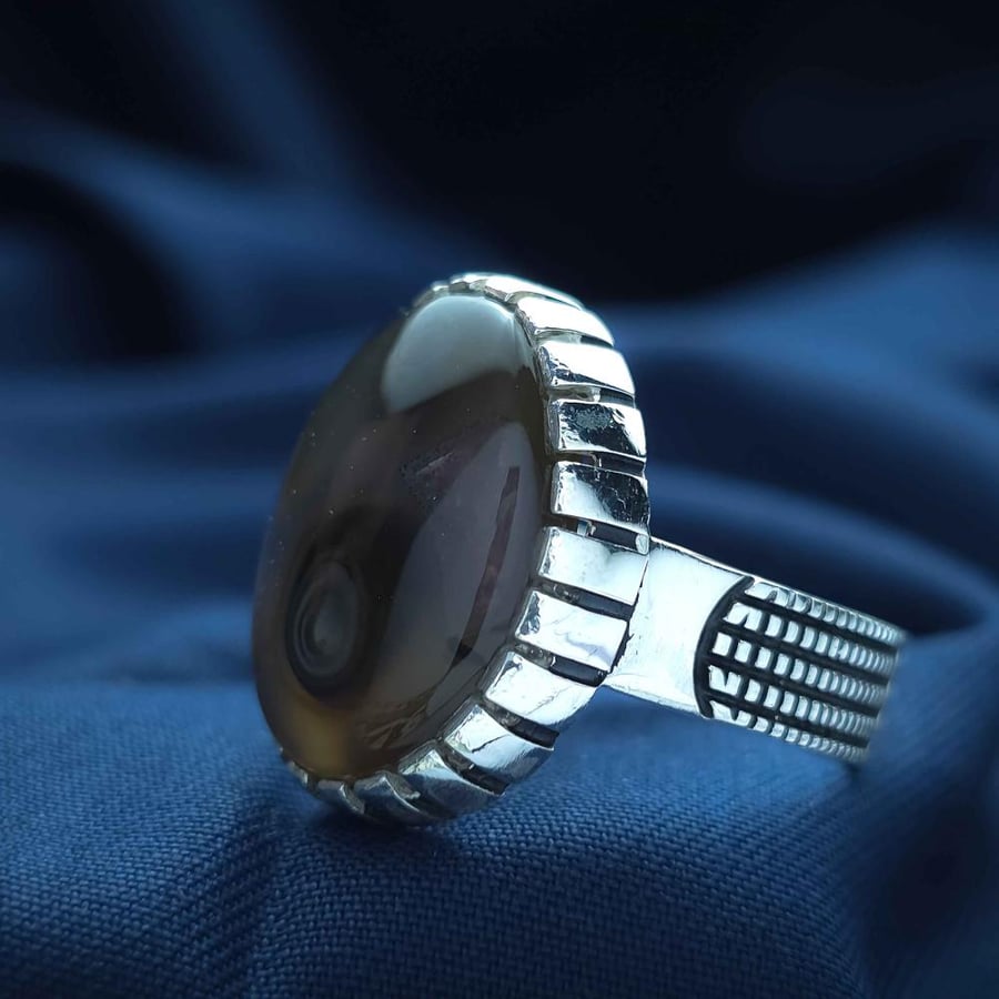 Royal Agate Yemeni floral engraved ring