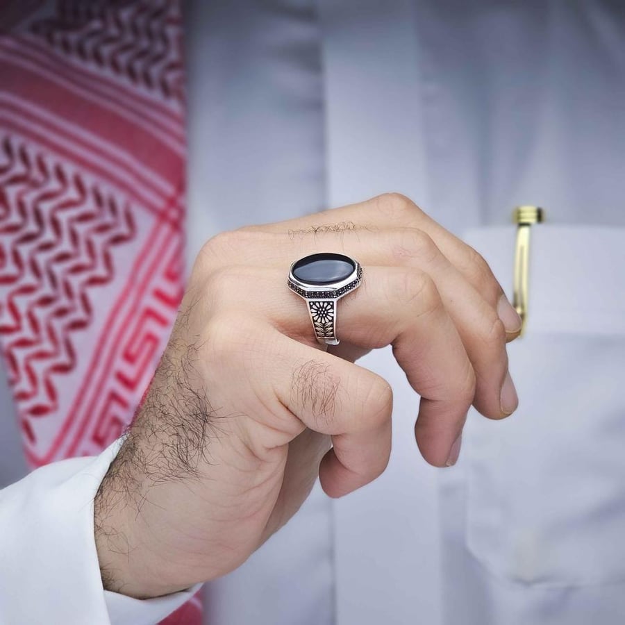 خاتم فضة عقيق يماني اسود
